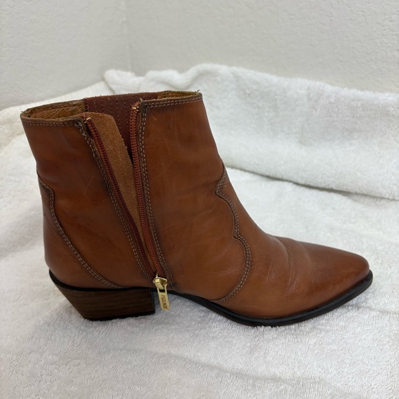 Picolino: women’s Brown Leather Ankle Boots - Picture 6 of 10